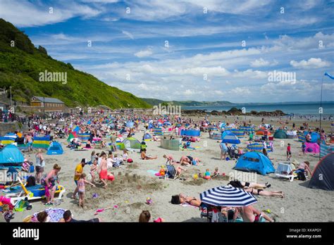 Looe Beach Cornwall England United Kingdom Europe Stock Photo Alamy