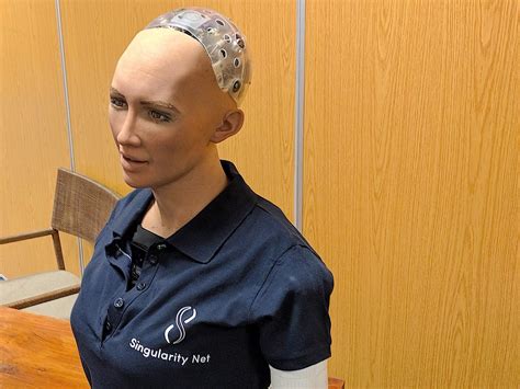 I Interviewed Sophia The Artificially Intelligent Robot That Said It