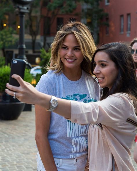 Chrissy Teigen Style Popsugar Fashion