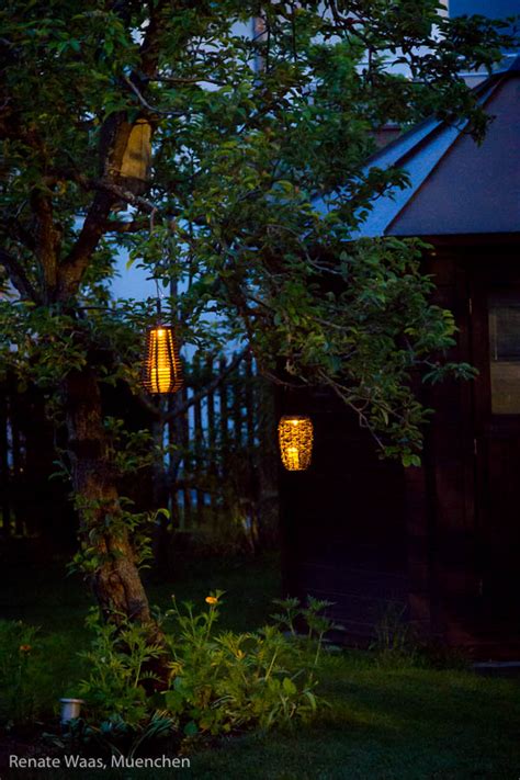 Gartenblog Geniesser-Garten : Gartenbeleuchtung ohne Strom - Solarlampen