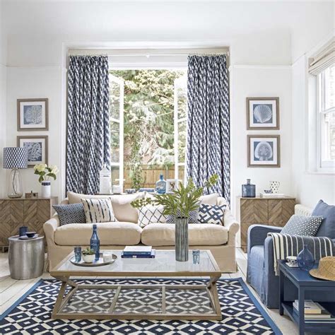 Coastal Inspired Living Room With Oak Furniture And Cream Sofa Blue And