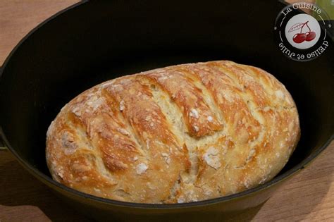 Recette de boule de pain en cocotte : la recette du pain maison cuit en cocotte « NancyBuzz
