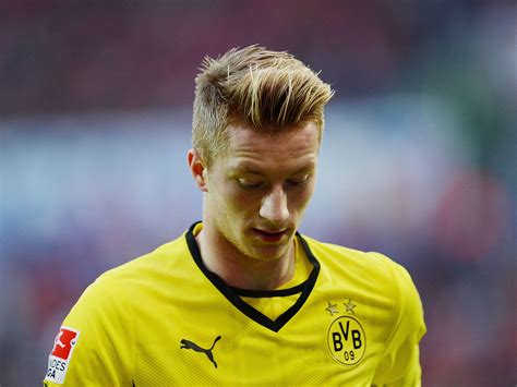 transfer news manchester united target marco reus release clause not valid until next season