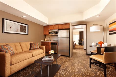 Holiday Inn And Suites Phoenix Airport North An Ihg Hotel Phoenix