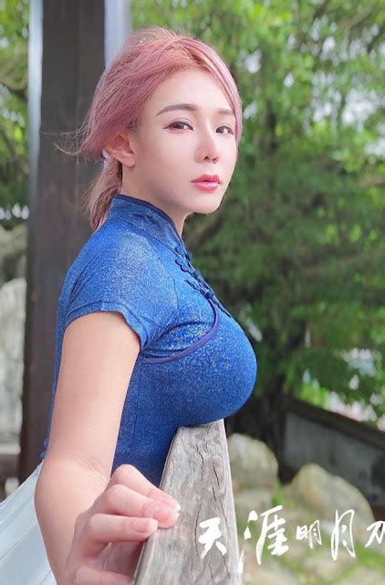 Boobspedia Top 10 Hot Naughty Biggest Boobs Gallery Sexiest Huge Beautiful Tits Asian Model