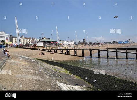 The Beach And Seafront At Southend On Sea Stock Photo Alamy