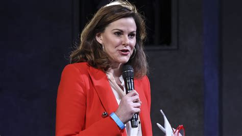 Campbell Brown, Who Led Facebook News, Leaves Meta - The New York Times