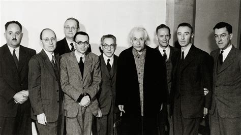 Explained Albert Einsteins Role In Oppenheimer Mashable