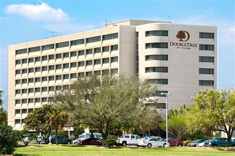 Doubletree By Hilton Houston Hobby Airport In Houston Tx United States