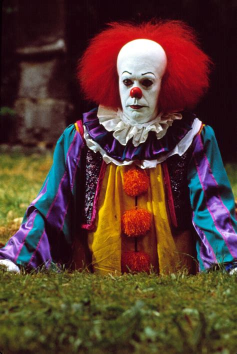 Sew Scary Sewgood Scary Clowns Pennywise The Clown Scary Movies