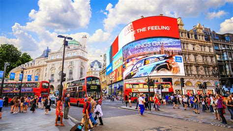 Piccadilly Circus London Foto Wegbeschreibung Lage Planet Of Hotels