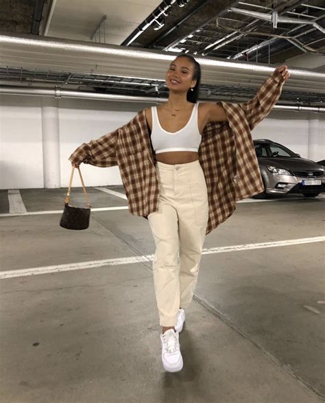 On Twitter Urban Outfits Streetwear Women Brown Outfit