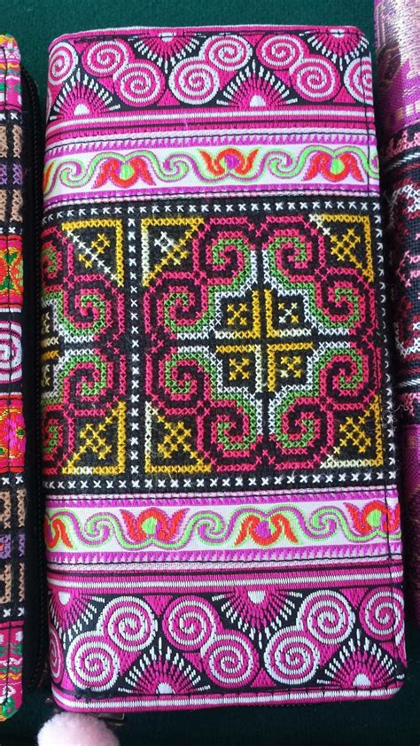 pin-by-sakyra-yang-on-traditional-clothing-cross-stitch