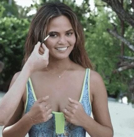 Chrissy Teigen Gifs Wifflegif My Xxx Hot Girl