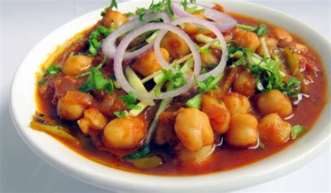 Can be served for breakfast with goan pao. Kabuli Chana Masala Recipe - How To Make Kabuli Chana ...