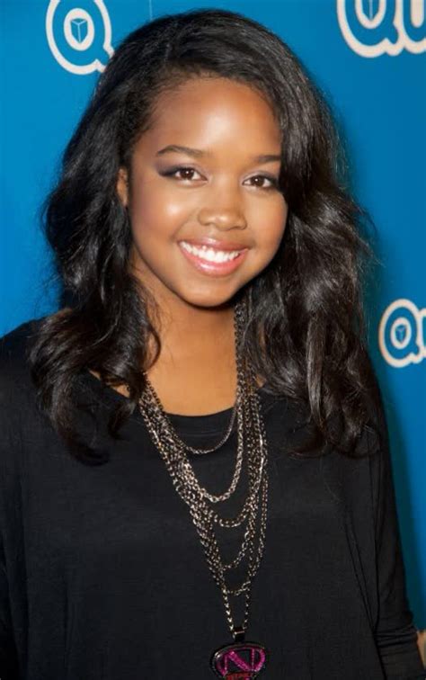 We have found the following website analyses that are related to h.e.r singer. Gabi Wilson - Bio, Age, Height, Weight, Body Measurements, Net Worth | IdolWiki.com