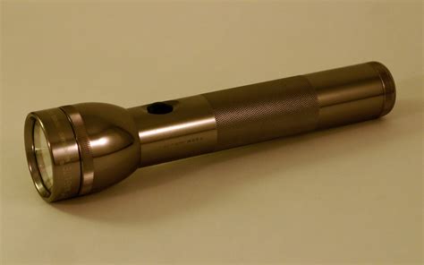 Filemaglite Flashlight Wikimedia Commons