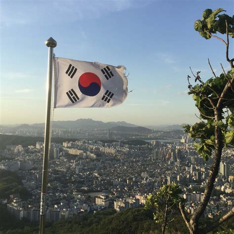 Hello, i'm korean tour guide rio. Hiking in Seoul: Gwanaksan - 4corners7seas