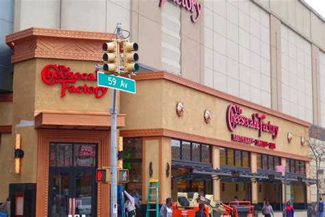 Cheesecake Factory Menu List Of Food And Drinks Updated July 2022 Thefoodxp