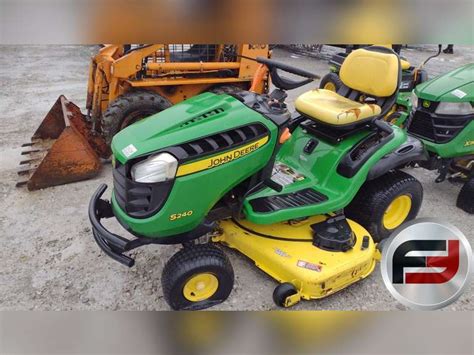 2019 John Deere S240 Riding Mower Sn 1gxs240gckk851138 Freije