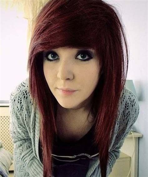 Emo Hairstyles For Girls For An Edgy And Funky Look