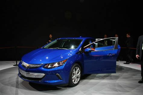 2015 Naias Chevrolet Introduces All New 2016 Volt Houston Style