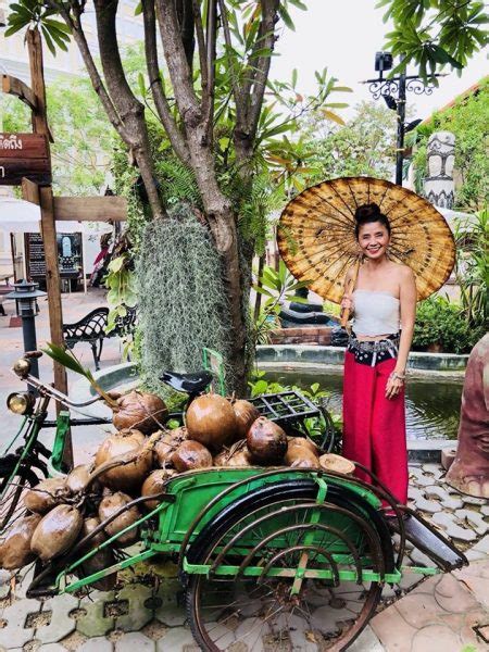 This Gorgeous 56 Year Old Thai Lady Proves You Can Age Gracefully By Doing What You Love