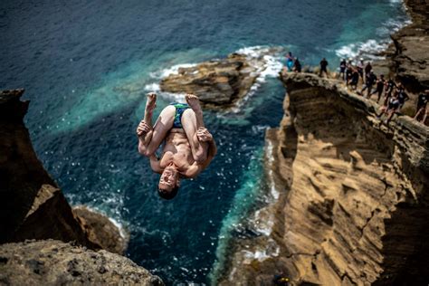 Seabookings Your Ultimate Guide To The Red Bull Cliff Diving In The