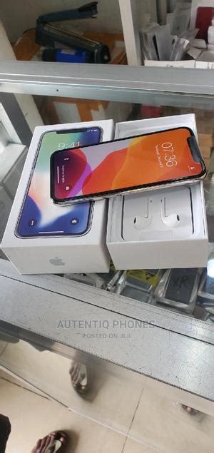 New Apple IPhone X 64 GB Silver In Accra Metropolitan Mobile Phones