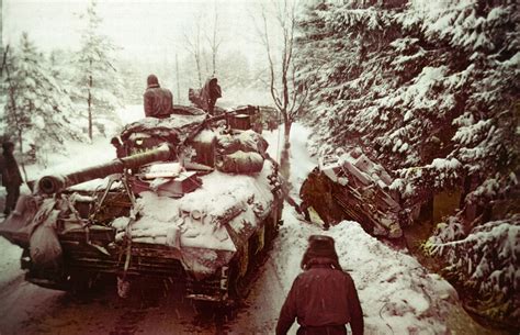 Battle of the Bulge: Rare Photos From Hitler's Last Gamble, 1944-1945 ...