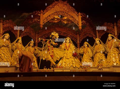 Top 189+ Mayapur radha krishna hd wallpaper download - Thejungledrummer.com