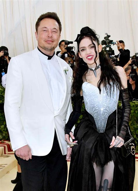 Elon Musk Said He And Grimes Named Their Baby X Æ A 12
