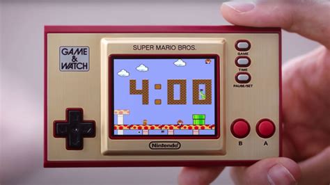 Nintendo Is Bringing Back A Super Retro Handheld From The 1980s