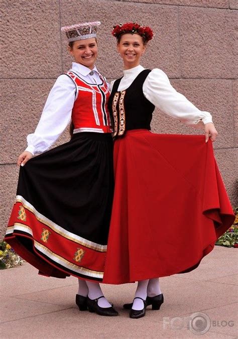 Latvian Folk Costumes Folk Dresses Traditional Outfits Folk Costume