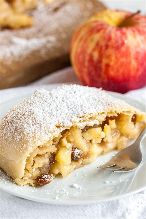Easy Homemade Apple Strudel Can You Freeze It