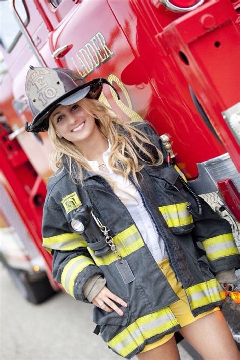 Pin By Megs Dellinger On Reds Color Female Firefighter Firefighter Girlfriend Girl
