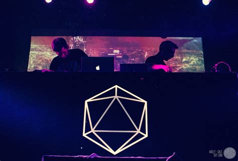 Odesza Hd Wallpapers Top Free Odesza Hd Backgrounds Wallpaperaccess