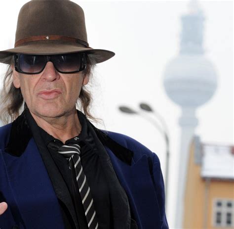 Udo lindenberg & das panikorchester. Kopfbedeckung: Udo Lindenberg lüftet das Rätsel, warum er Hut trägt - WELT