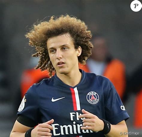 After starting out at vitoria, david luiz moved to benfica, remaining with the club for five seasons (three complete). David Luiz toujours vierge ? La star du PSG dément ...