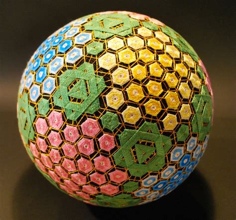 Temari Balls With Geometric Patterns That Will Blow Your Mind