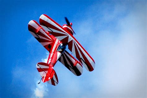 Check Out These 3 Awesome Aerobatic Maneuvers Boldmethod
