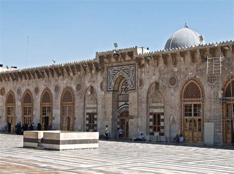 الجامع الكبير في حلب المسجد الأموي المرسال