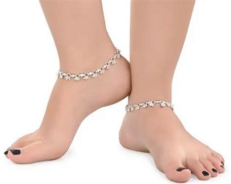 Unique Lightweight White Metal Silver Plated Anklets At Rs 250pair In Agra