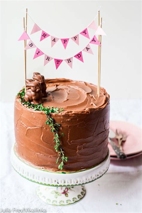I like a decorated cake. 24 Homemade Birthday Cake Ideas - Easy Recipes for ...
