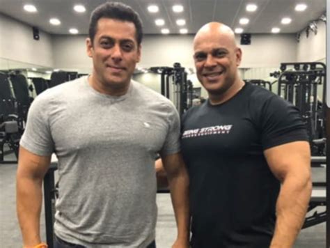 Salman Khans Fitness Equipment Brand Being Strong Supports Safe