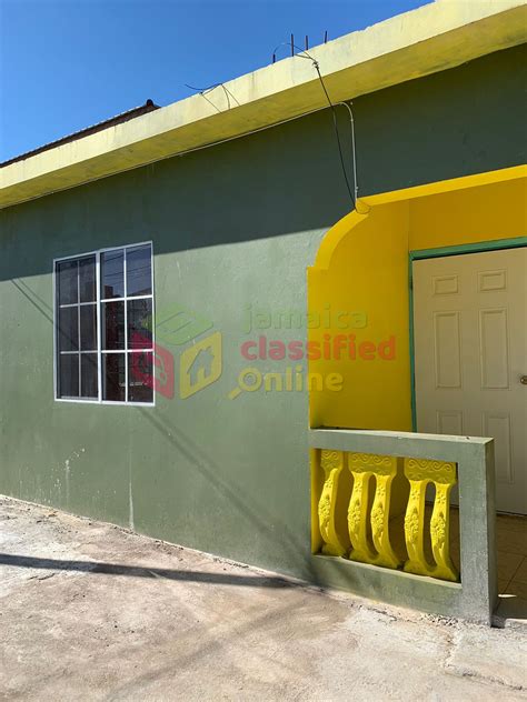 For Rent: 2 Bedroom House - Palmetto Meadows