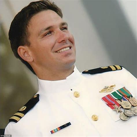 Ron Desantis Dresses Up As Maverick In Top Gun Themed Campaign