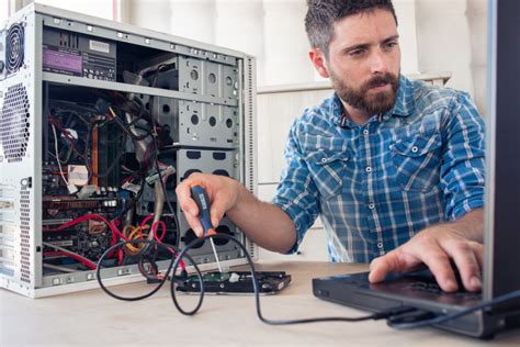Top 3 Reasons For Onsite Computer Repair In 2021