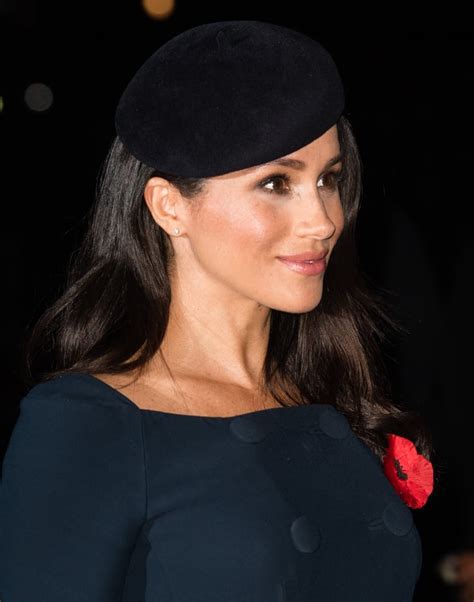 See meghan markle s new layered haircut here. Meghan Markle's Haircut November 2018 | POPSUGAR Beauty ...