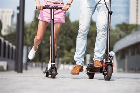 4 Tips To Pick Out The Best Kick Scooter For Adults Women Daily Magazine